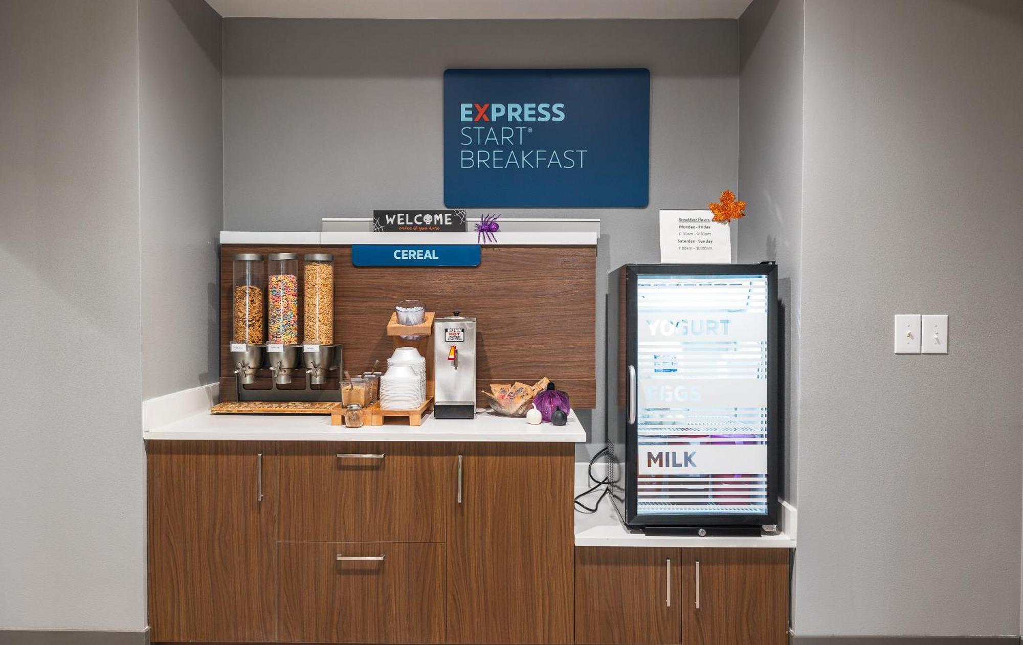 Holiday Inn Express Hotel And Suites Saint Robert By Ihg Eksteriør billede