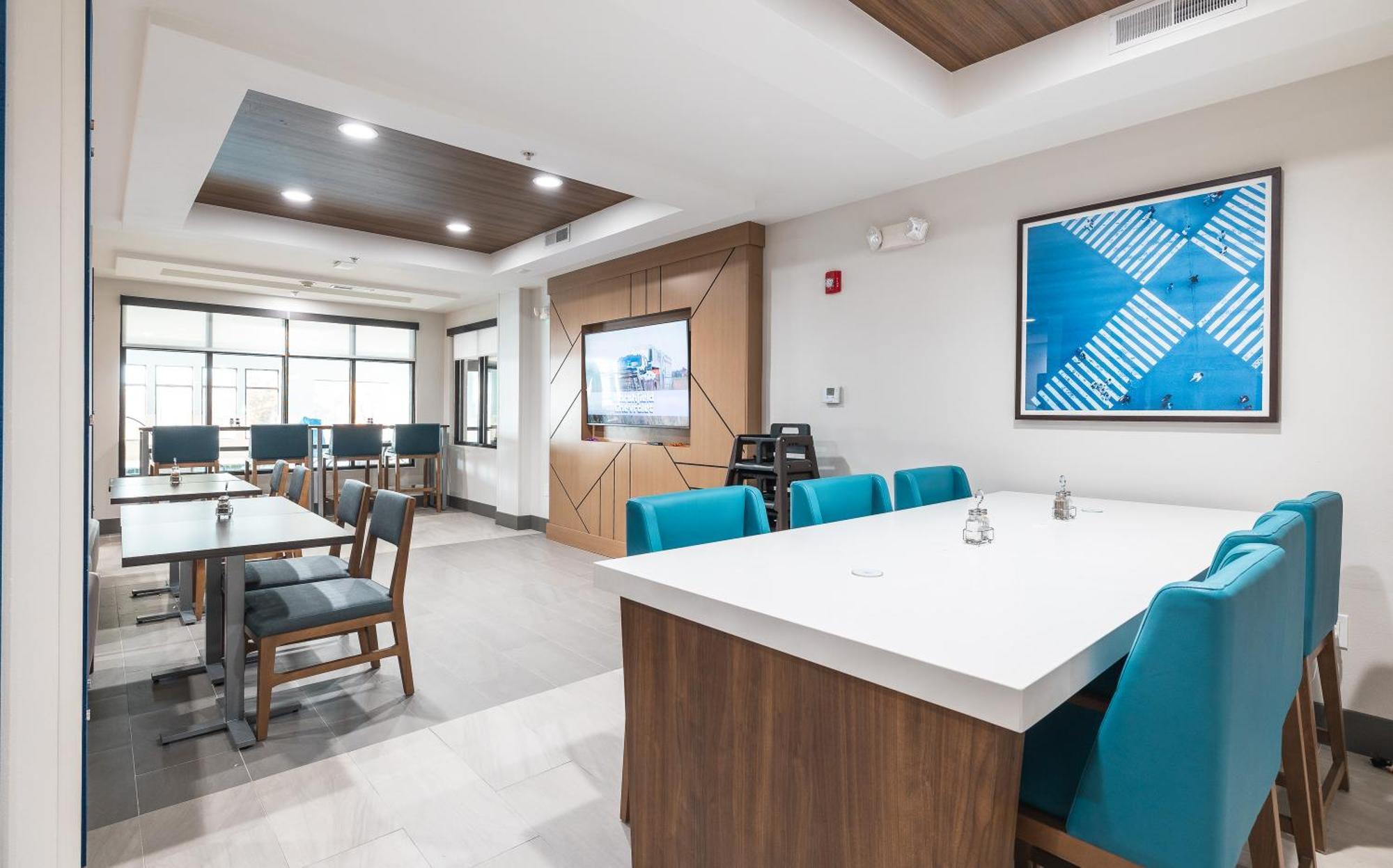 Holiday Inn Express Hotel And Suites Saint Robert By Ihg Eksteriør billede
