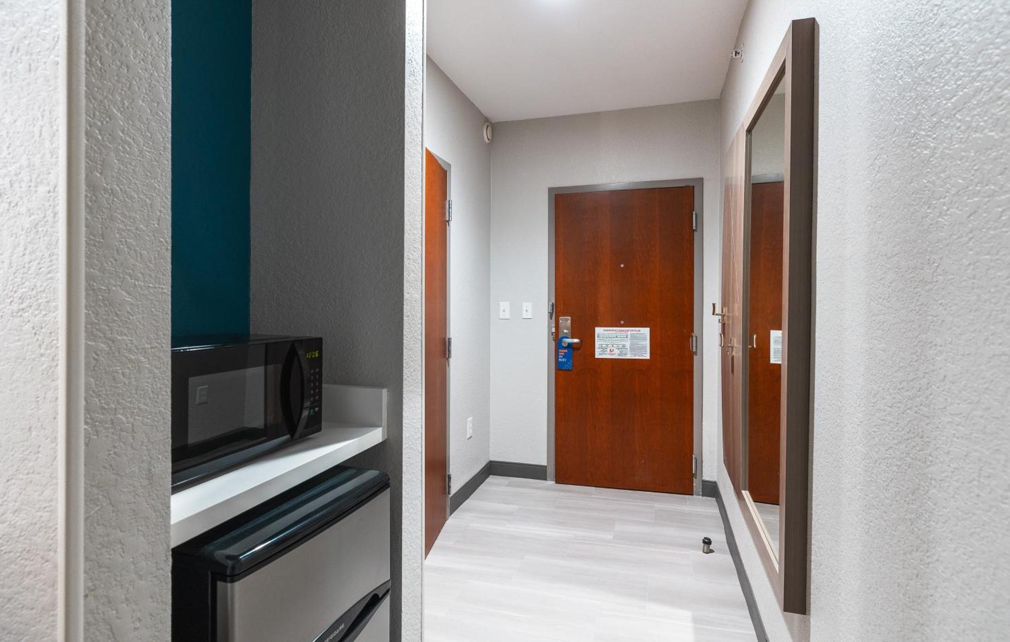 Holiday Inn Express Hotel And Suites Saint Robert By Ihg Eksteriør billede